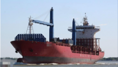 2010年 23359吨集装箱船
