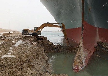 “长赐”轮最快今晚有望脱浅？船东称迎来大潮