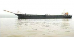2002年 10600T 抽沙自卸船